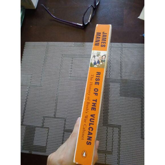 Rise of the Vulcans James Mann Book 2004 - Picture 4 of 4